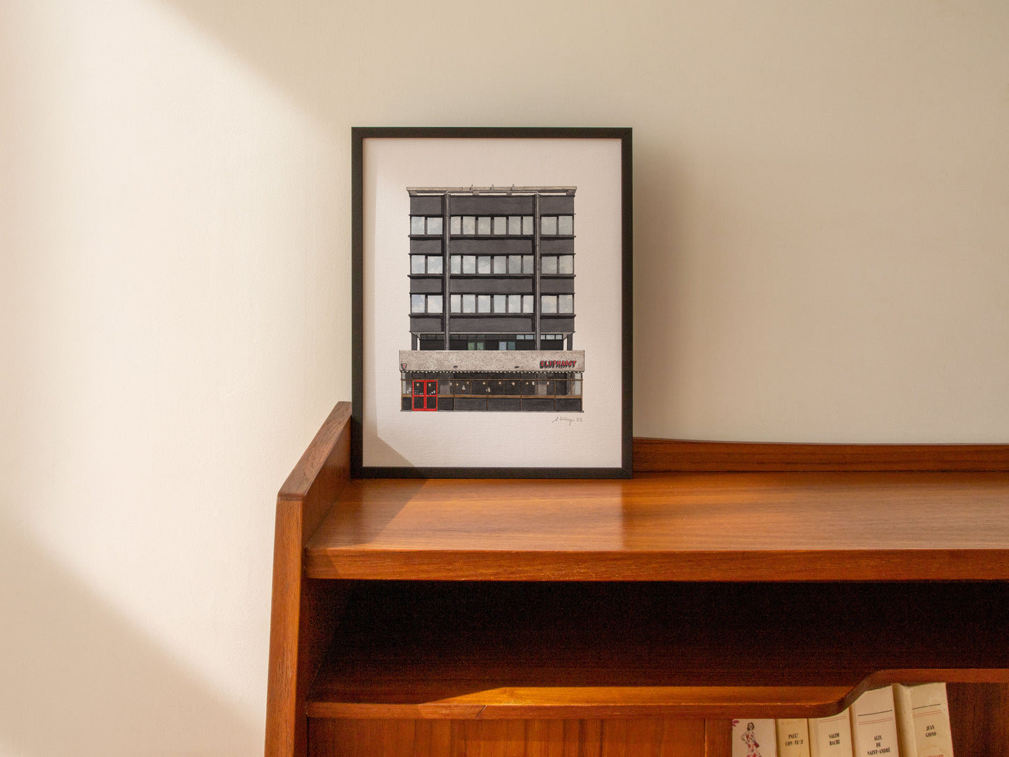 Elephant & Castle - The Elephant & Castle pub - Giclée Print (unframed)