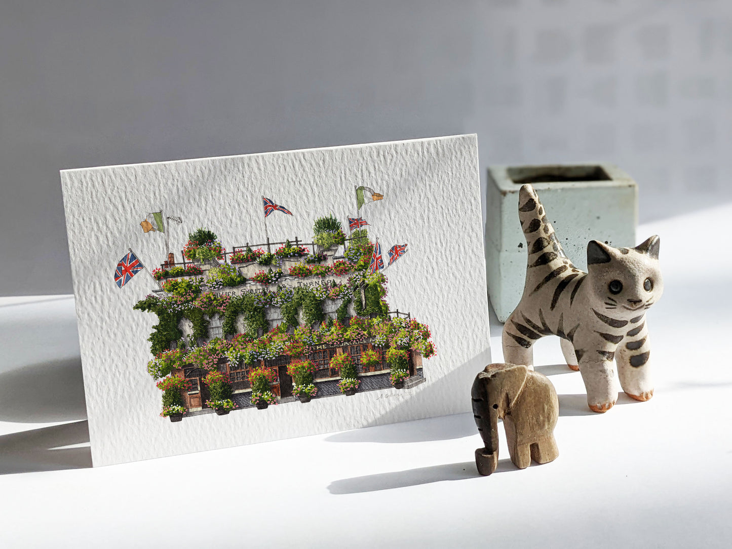 Kensington - Churchill Arms - Greeting card with envelope