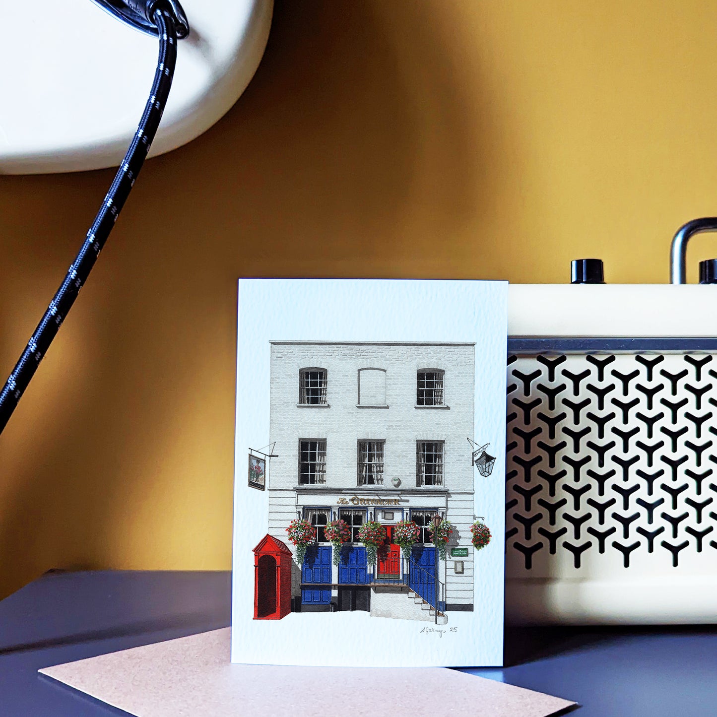 Belgravia - The Grenadier - Greeting card with envelope - Knightsbridge