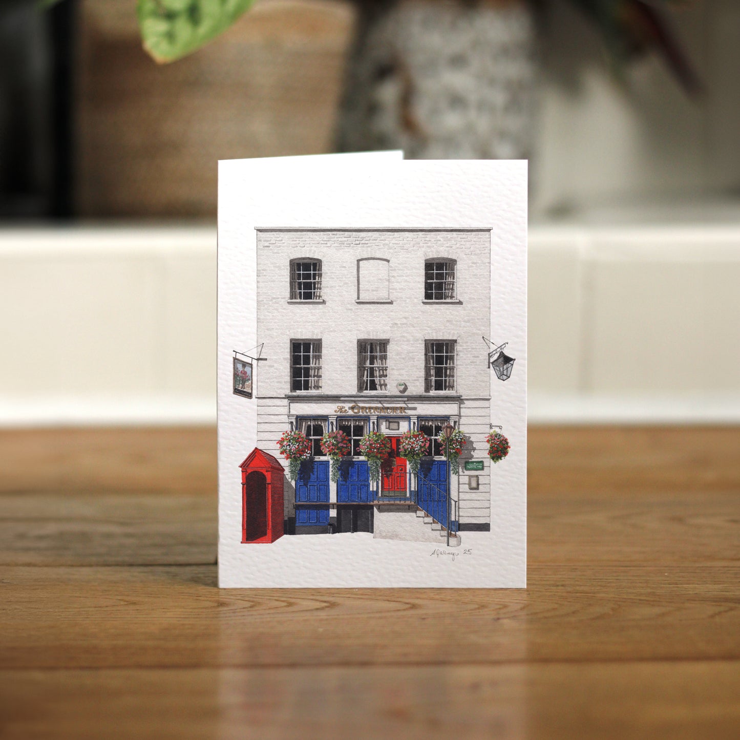 Belgravia - The Grenadier - Greeting card with envelope - Knightsbridge